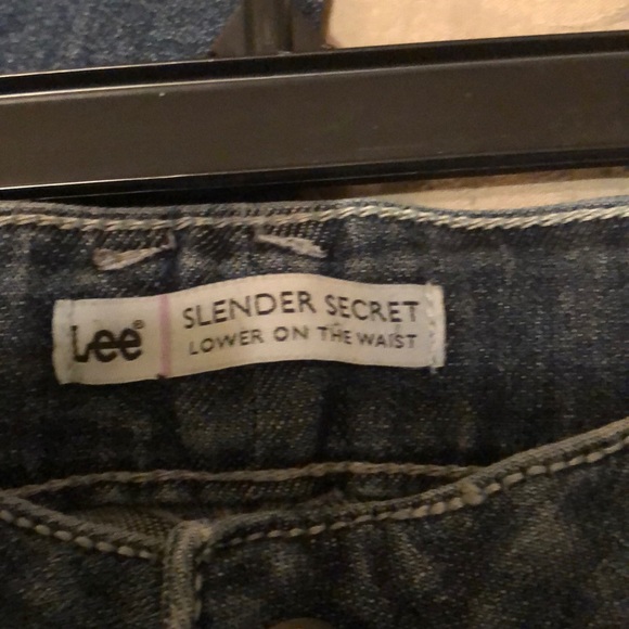 Jeans - Picture 3 of 3